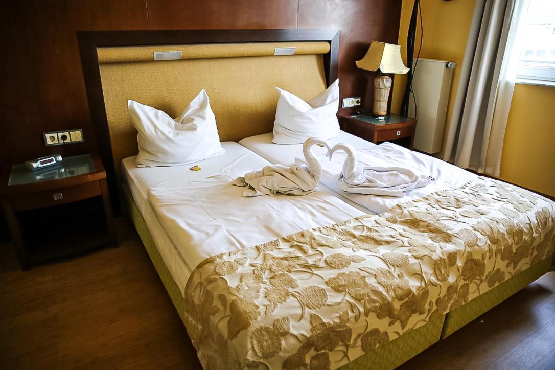 Royal Inn Кёльн Экстерьер фото