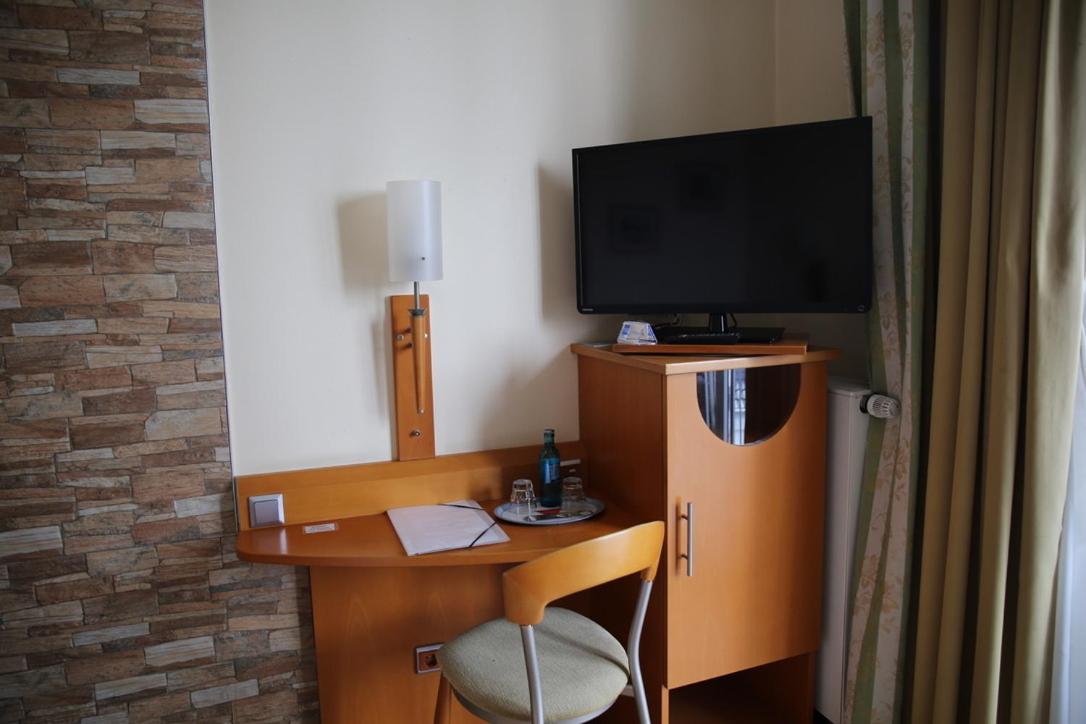 Royal Inn Кёльн Экстерьер фото